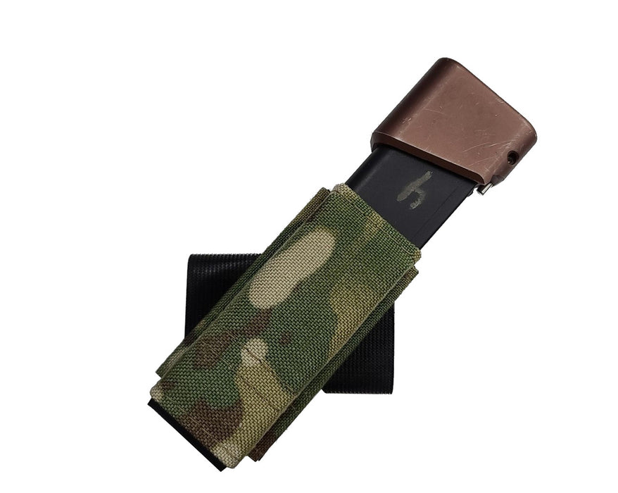 Porte Chargeur Incliné 40° Simple Droitier KYWI - Version SIG et autres - Multicam