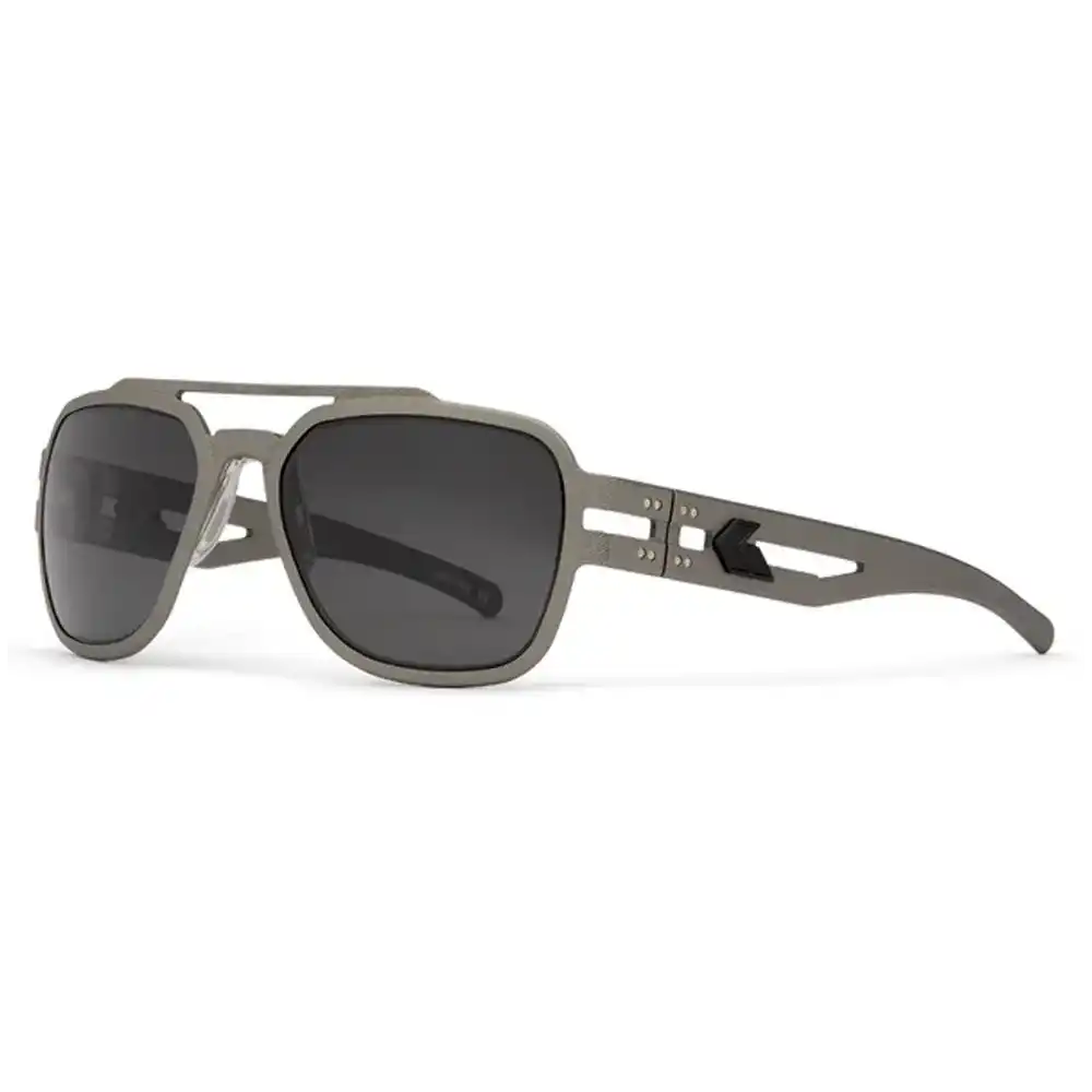 Lunettes de soleil Stark Polarisé - Cerakote Gunmetal avec logo noir / Fumée polarisé