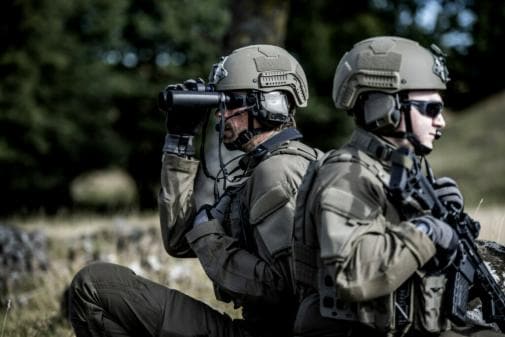 CASQUE PELTOR COMTAC VIII TMAS - SERRE-TETE - VERT